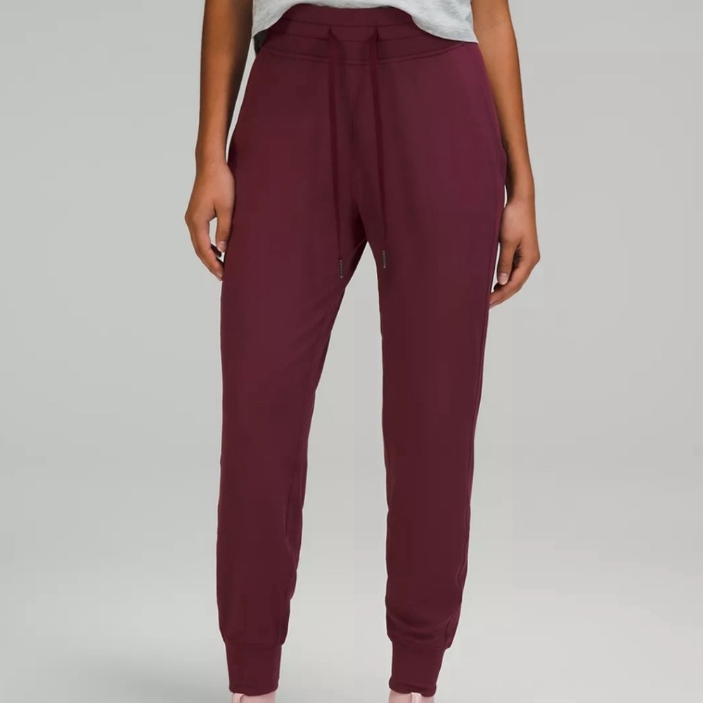 Lululemon joggers